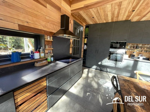 Casa Moderna Rodeada De Bosque En Loteo Urbanizado Sta Clara