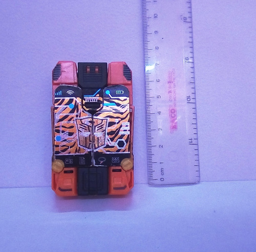 Transformers Generations Titan Return Legend Class Stripes (Usado)