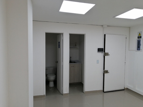 Oficina En Arriendo/venta En La Porciuncula. Cod V1029103