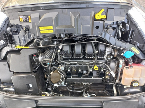 Imagen 14 de 16 de Ford Focus Iii 2016 2.0 Sedan Se Plus At6
