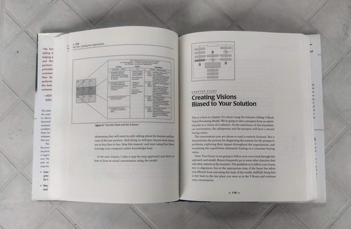 The New Solution Selling: The Revolutionary Sales Process That Is Changing The Way People Sell - Keith M. Eades