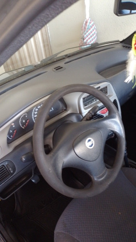 Imagem 1 de 4 de Fiat Palio 2001 1.0 Ex 5p