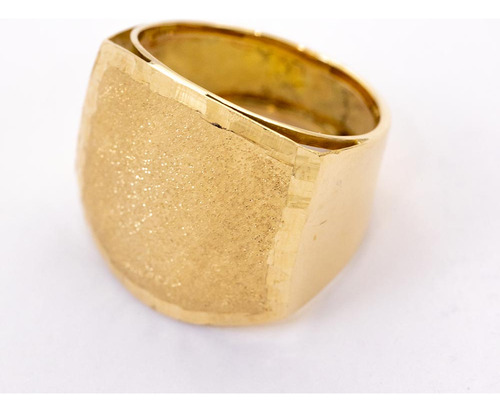 Anel Quadrado Com Trabalhado E Granitado Em Ouro 18k Aro 15