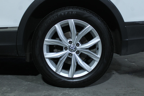 Volkswagen Tiguan 1.4 Comfortline At