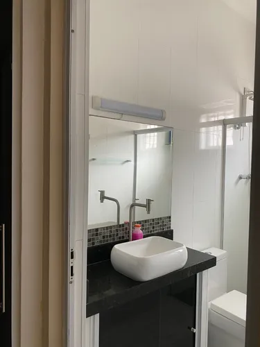 Oportunidade! Excelente Imóvel A 2 Quadras Da Praia Em Um Dos Bairros Que Mais Cresce Em Praia Grande!