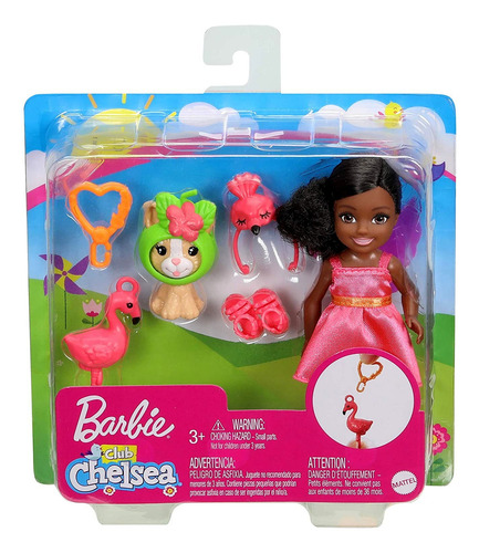 Conjunto Mini Boneca Colecionável Menina Negra Festa A Fantasia Flamingo - Acompanha Mini Pet Gato Gatinho E Acessórios - Chelsea Club Família Da Barbie - Mattel Brinquedos