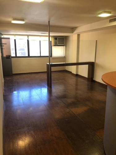 Imagen 2 de 10 de Venta Oficina Amplia - Sarmiento 700 - Centro