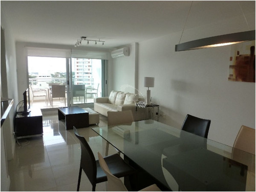 Imagen 6 de 30 de Apartamento En Alquiler, Brava, 3 Dormitorios , Punta Del Este