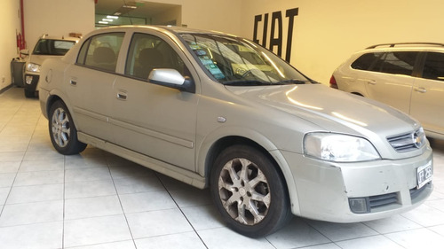 Chevrolet Astra Gls 2.0 2010 Con Gnc (co)