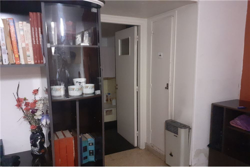 Dto-venta,2 Ambientes,amplio Balcón,pque Patricios