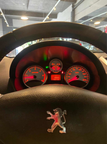 Peugeot 207 2010 2.0 Sedan Xt Hdi