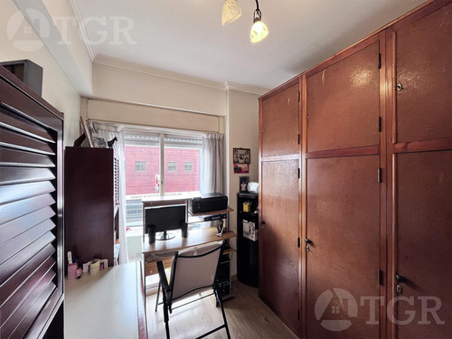Venta Dpto 4 Ambientes Con Sum, Gimnasio Y Cochera Cubierta En Caseros | Apto Crédito |