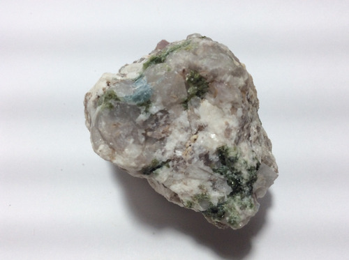Imagem 3 de 10 de Turmalina Verde Com Albita, Quartzo E Lepidolita #97