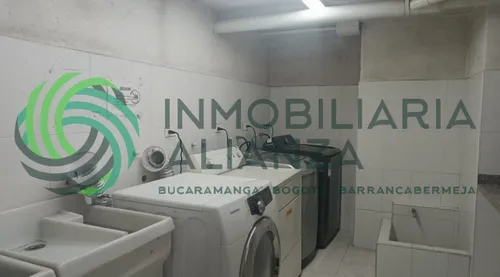Apartamento En Venta En La Universidad. Cod V61617