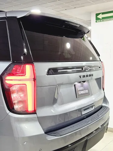 Chevrolet Tahoe 6.2 V8 Z71 At