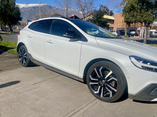 Volvo V40 T5 Awd Plus
