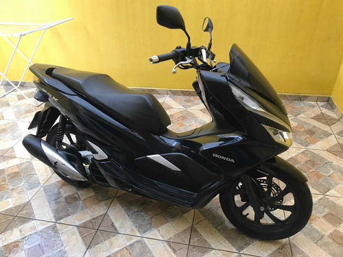 Imagem 2 de 5 de Honda Pcx
