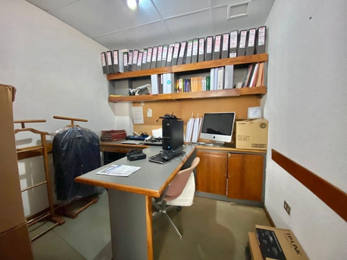 Imagen 5 de 10 de Se Vende Ofc/ Local Comercial 100m² En Centro Profesional Santa Paula