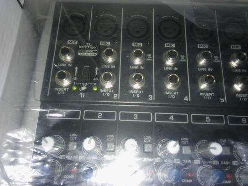 Behringer Xenyx Qx2442 Usb Consola Mixer 16canales Fx Tv