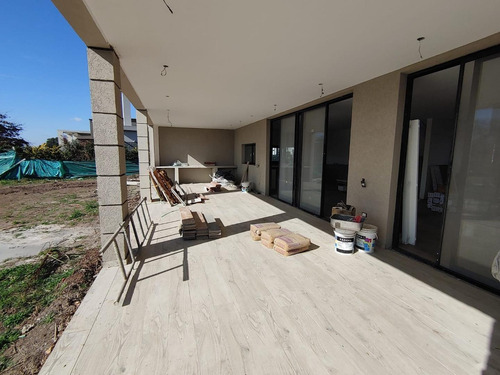 Imagen 4 de 20 de Venta Casa Harás Santa María Al Golf
