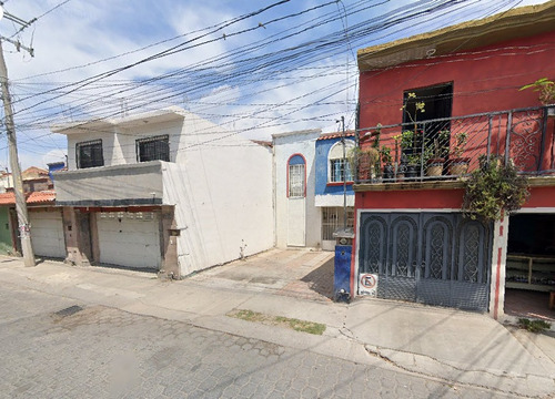 Venta De Casa En Celaya Jg