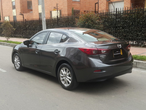 Mazda 3 Touring Tp 2000cc Sd Fe