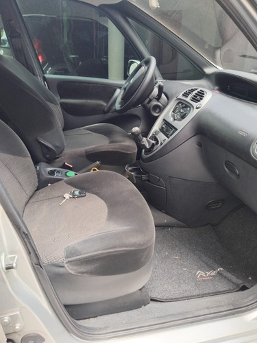 Citroën Xsara Picasso 1.6 Glx Flex 5p