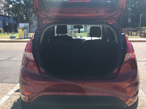 Ford Fiesta Kinetic Design 1,6l Splus Modelo 2015