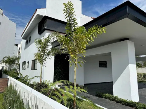 Casa Nueva En Venta En Club De Golf Paraiso Cuntry Club, Emiliano Zapata Morelos.