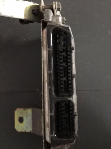 Imagen 2 de 4 de Computadora (ecu) Fiat Fiorino / Uno Año 2006 Nafta.