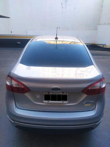 Imagen 6 de 11 de Ford Fiesta