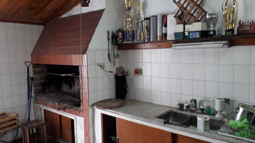 Casa 4 Ambientes En Chauvin
