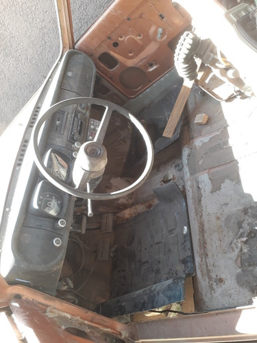 Ford Sedã 4portas