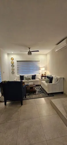 Vl Venta De Casa En Residencial La Encomienda Escobedo