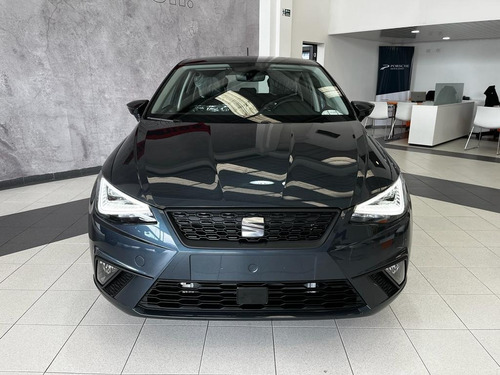 Imagen 2 de 19 de Seat Ibiza Style 2023