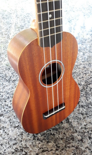 Ukulele Sk-10 Soprano Com Bag. Importador Autorizado Ohana.