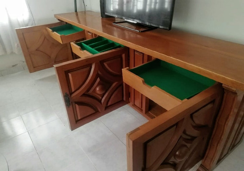 Elegante Bufetero, Bufetera, Trinchador De Madera Caoba. (Usado)