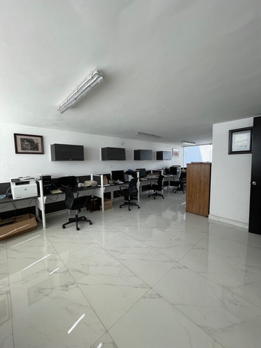 Imagen 8 de 30 de Casa Para Oficinas Con Uso De Suelo S