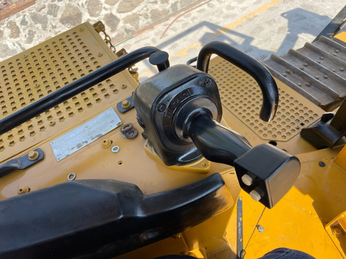 Tractor Bulldozer D6r 2005 Cat Importado