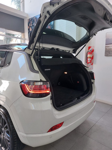 Imagen 6 de 16 de Jeep Compass Sport 1.3