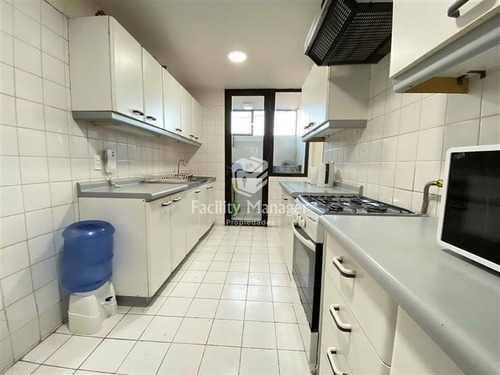 Departamento En Venta De 4 Dorm., Av. Del Mar, En La Serena