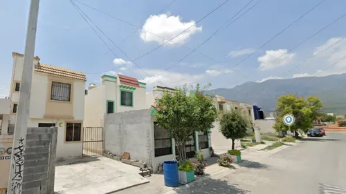 ¡ Casa En Venta ! (remate) - Los Viñedos, Santa Catarina, N. L. -jcbb8