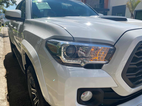 Imagen 14 de 15 de Toyota Tacoma 2020 3.5 Trd Sport At