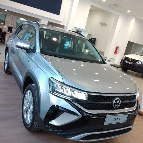 Imagen 2 de 18 de Volkswagen Taos Comfortline 1.4 Automático 2023 #30