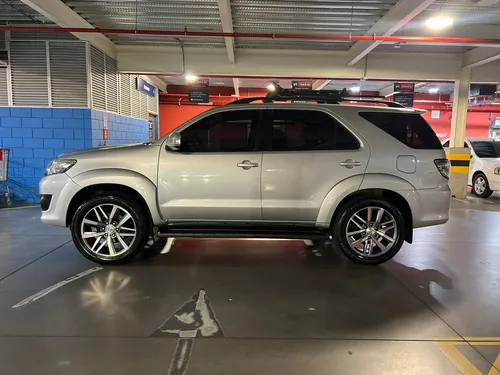 Toyota Fortuner 2.7l 4x2