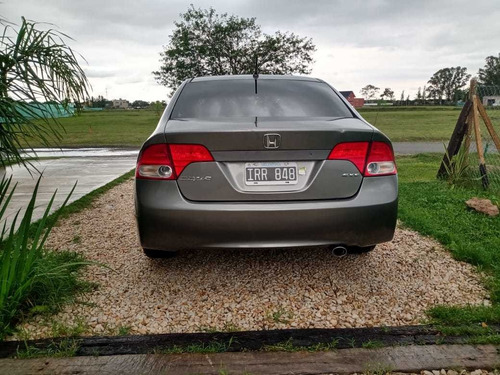 Honda Civic 1.8 Exs Mt 2010