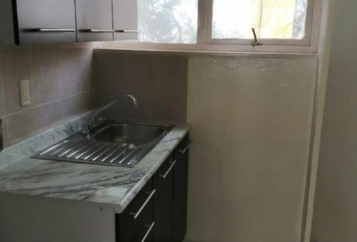 Departamento De Recuperacion Bancaria En Av. Centenario