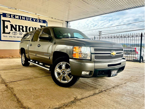 Chevrolet Cheyenne 5.3 2500 Crew Cab Ltz 4x4 Mt