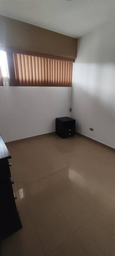 Imagen 23 de 30 de Apartamento Avenida Victoria