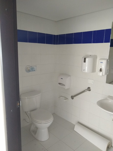 Oficina En Arriendo En San Diego-santa Fe. Cod A1029030